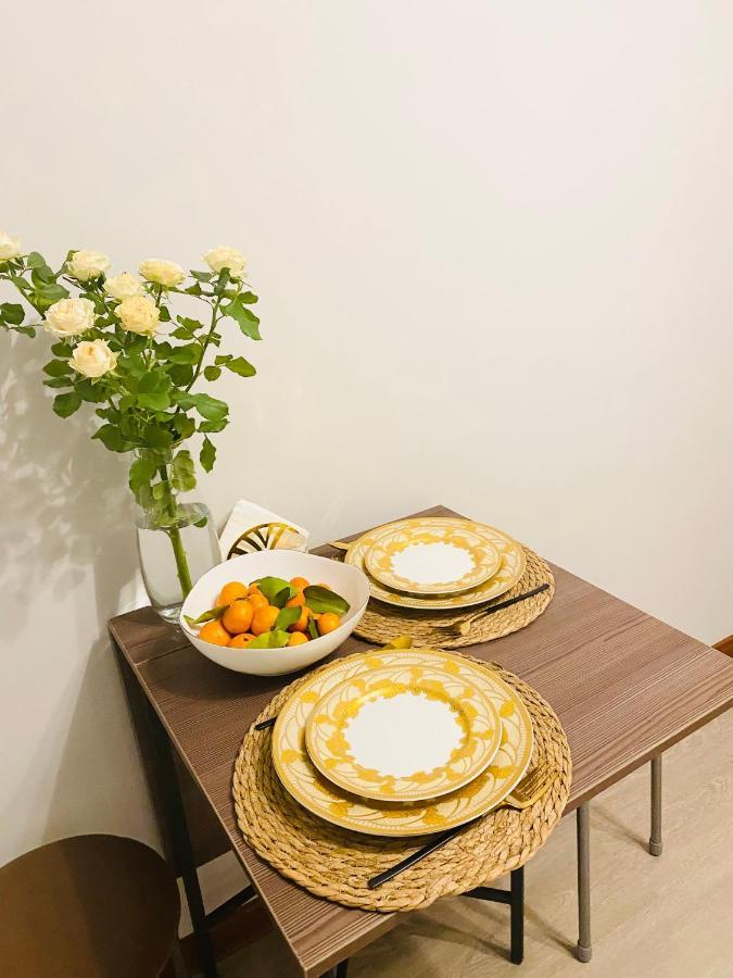 Like Home Apartments Timiryazev Street Almaty Luaran gambar