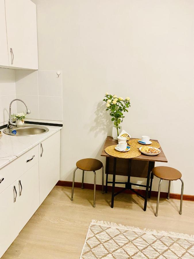 Like Home Apartments Timiryazev Street Almaty Luaran gambar