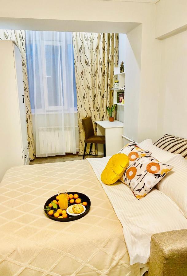 Like Home Apartments Timiryazev Street Almaty Luaran gambar
