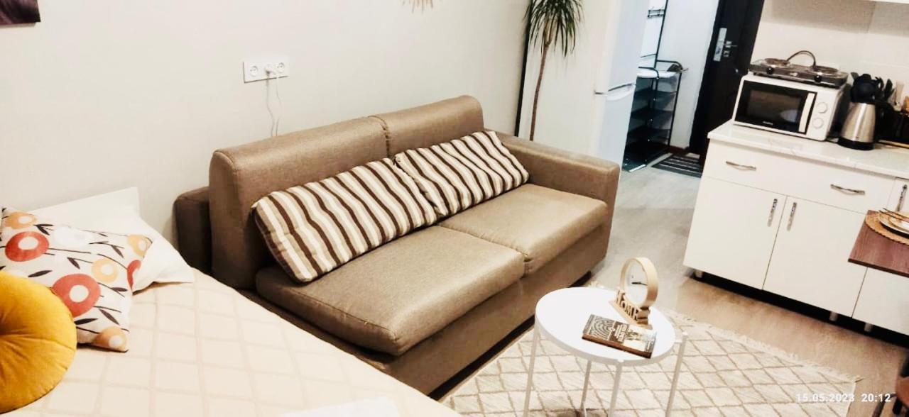 Like Home Apartments Timiryazev Street Almaty Luaran gambar